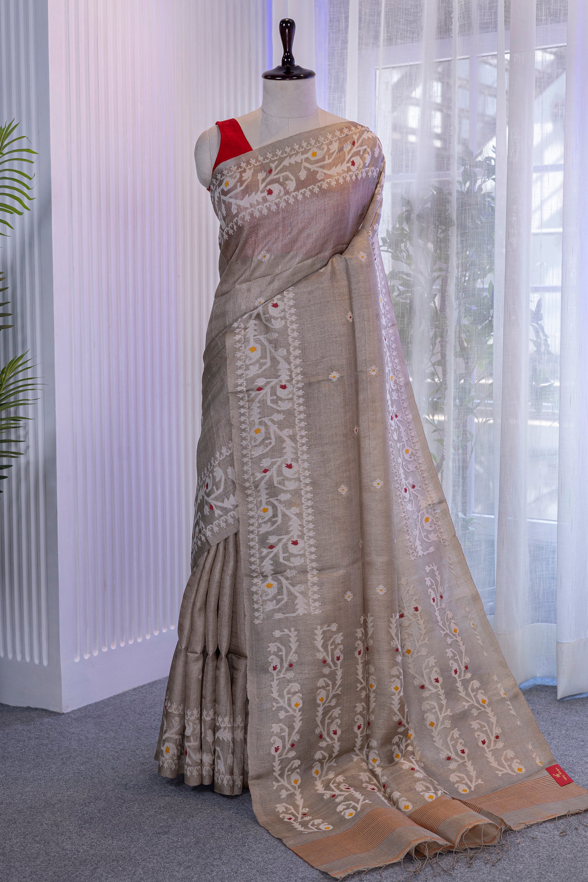 Tussar Jamdani